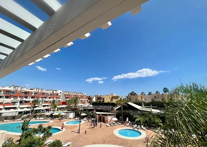 Apartamento Exclusivo Con Vistas A La Piscina